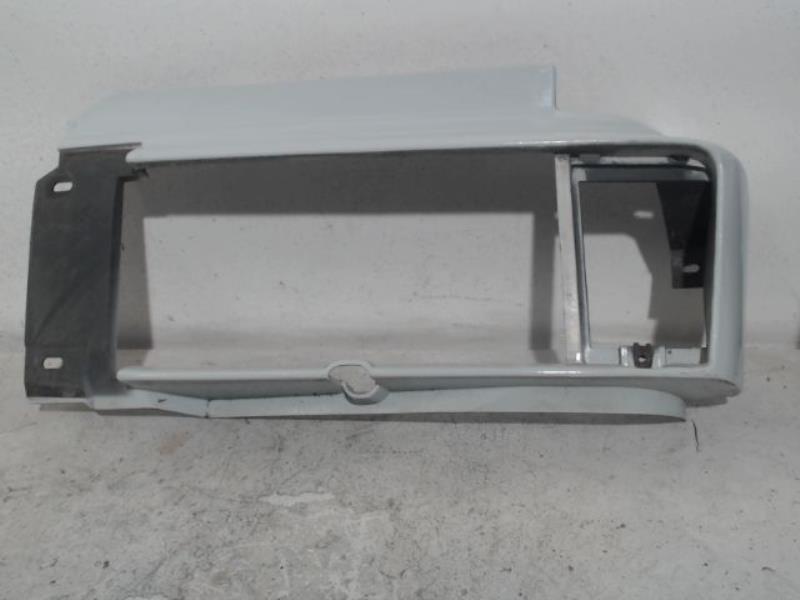 Enjoliveur de phare gauche RENAULT MASTER Diesel - 1