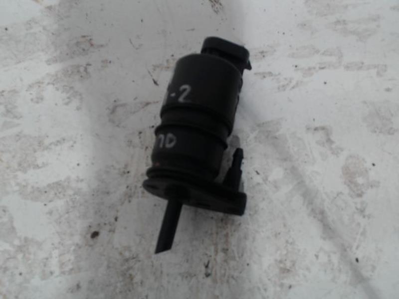Pompe lave glace arriere RENAULT CLIO Diesel - 1