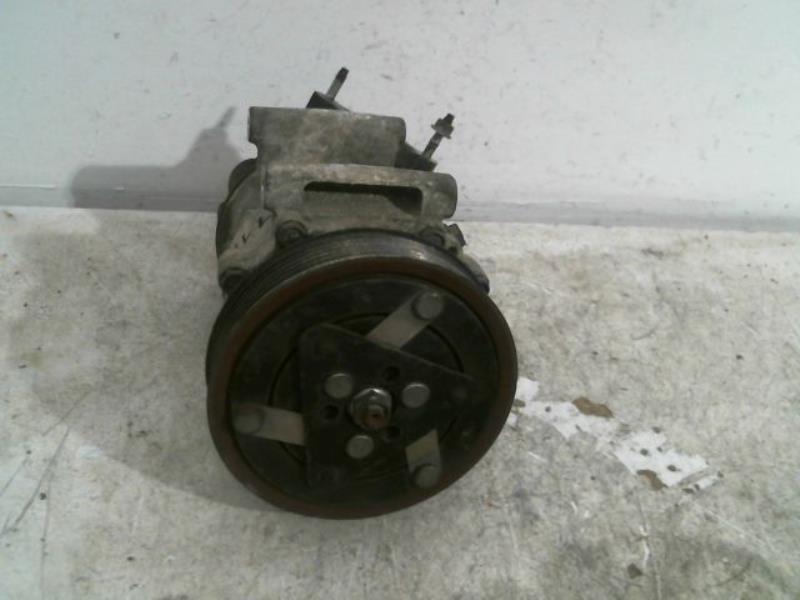 Compresseur clim PEUGEOT 207 Essence - 1