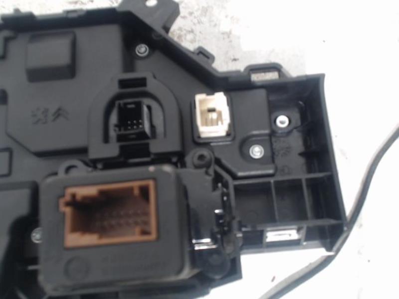 Commande chauffage CITROEN C4 Diesel - 1
