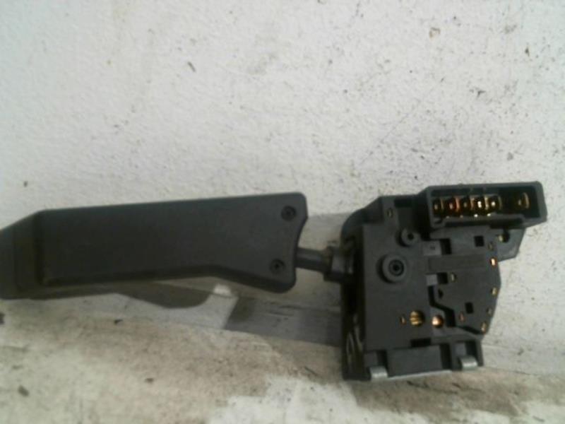 Commodo d'essuie glaces RENAULT R21 Diesel - 1