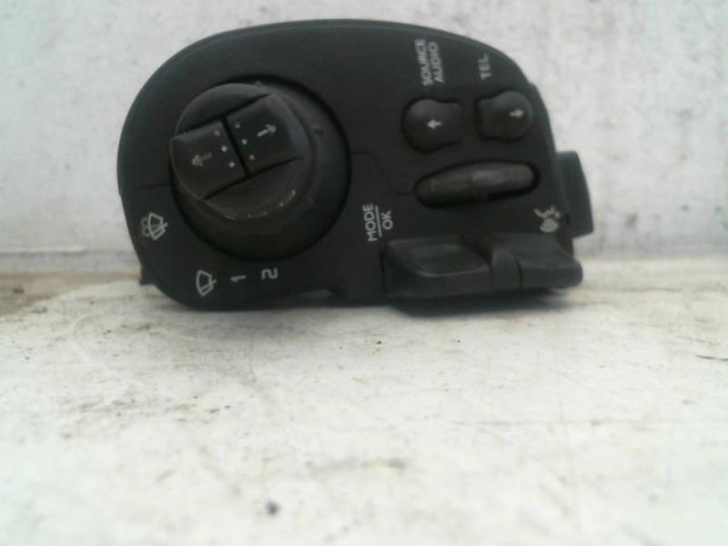Commodo d'essuie glaces RENAULT CLIO Diesel - 1