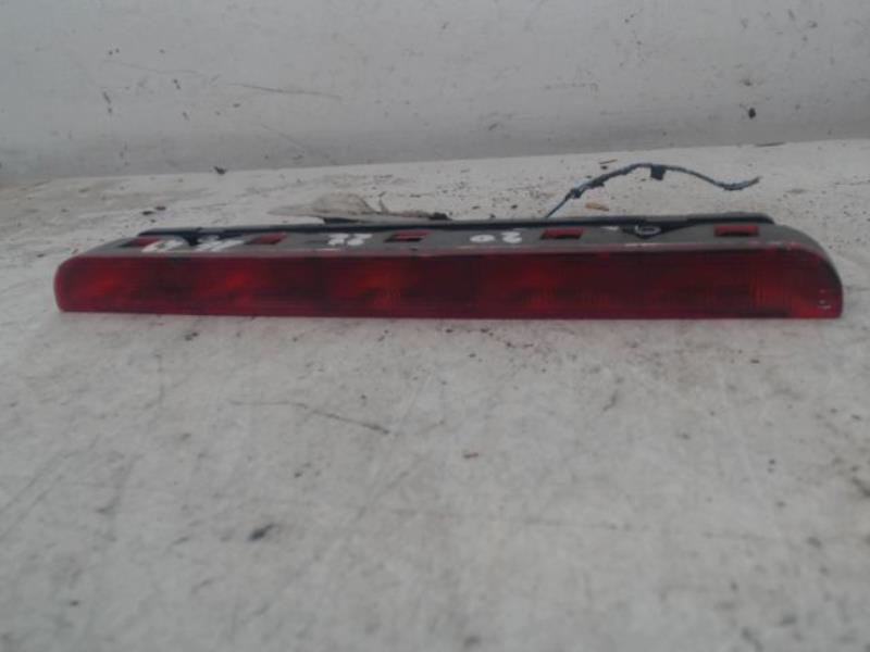 Feu arriere stop central CITROEN SAXO Diesel - 1
