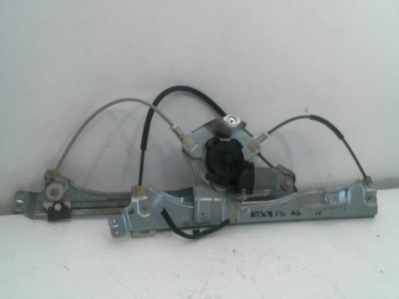 Leve vitre electrique avant droit RENAULT CLIO Essence - 1