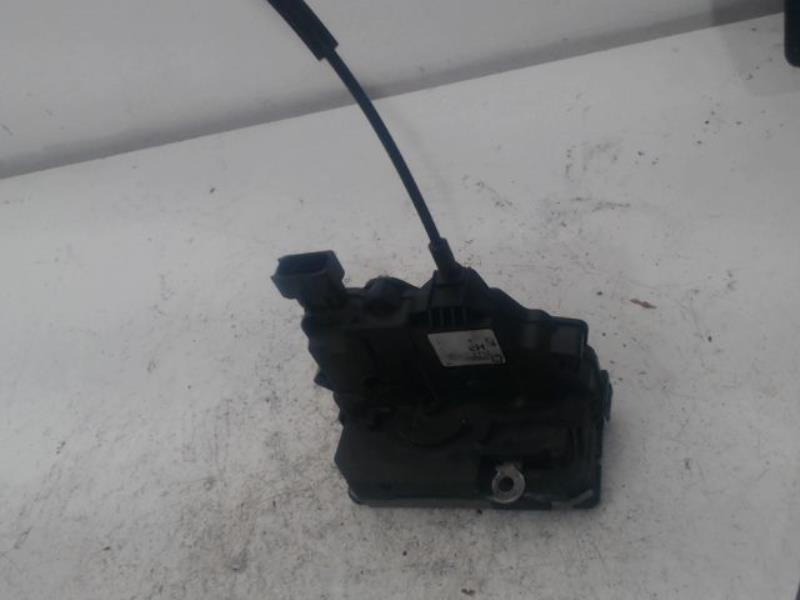 Serrure avant droit OPEL MERIVA Diesel - 1