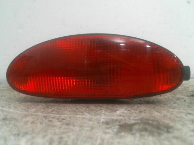 Feu arriere stop central PEUGEOT 206 Essence - 1