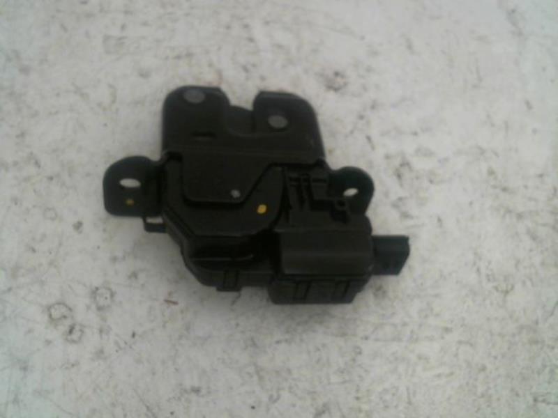 Serrure de hayon RENAULT CLIO Diesel - 1