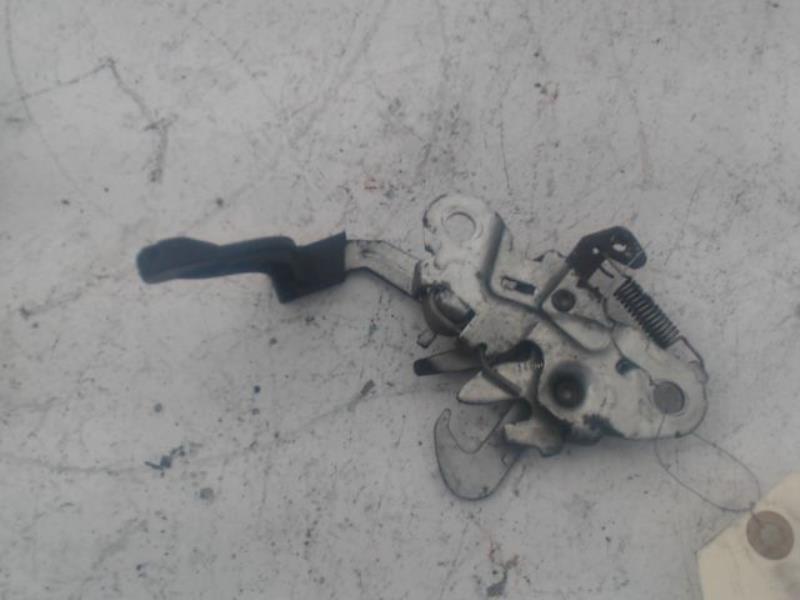Serrure de capot PEUGEOT 207 Diesel - 1