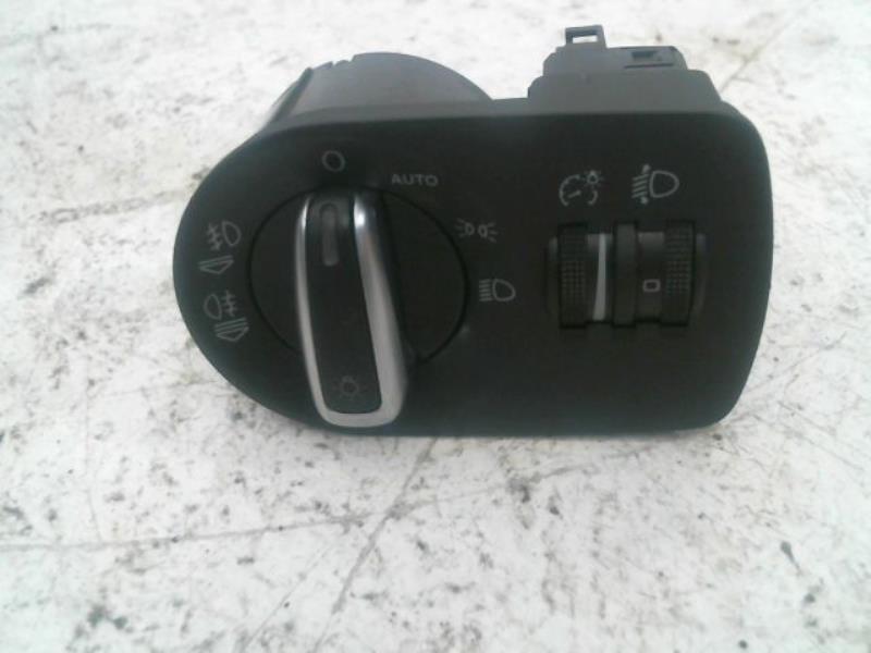 Commande de phare AUDI A3 Essence - 1