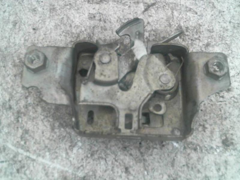 Serrure de capot RENAULT CLIO Diesel - 1