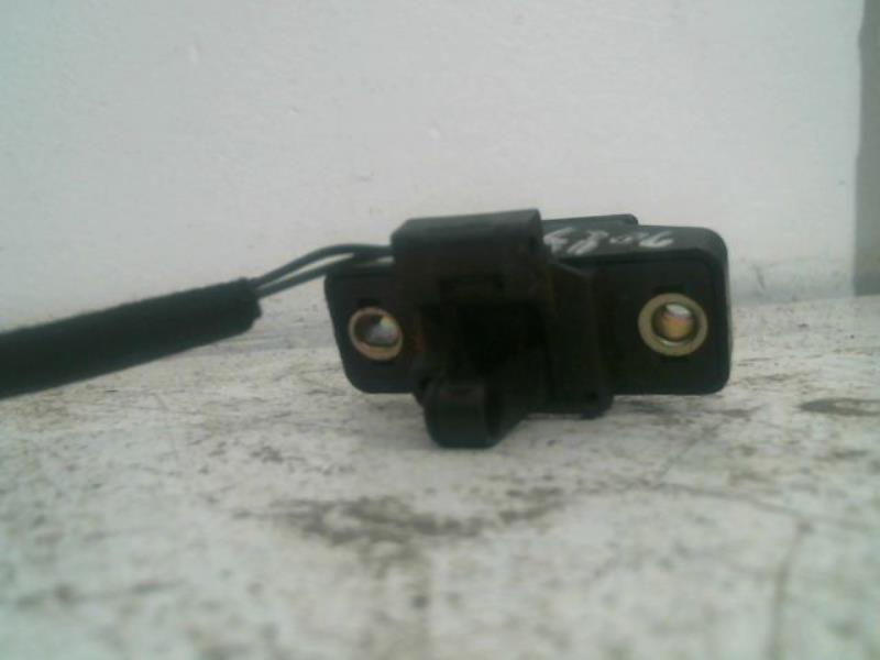 Serrure de hayon RENAULT CLIO Essence - 1
