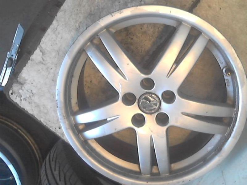 Jante VOLKSWAGEN GOLF  - 1