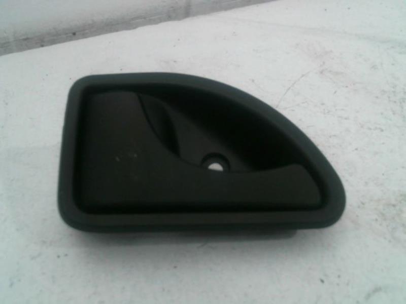 Poignee interieur avant gauche RENAULT KANGOO Diesel - 1