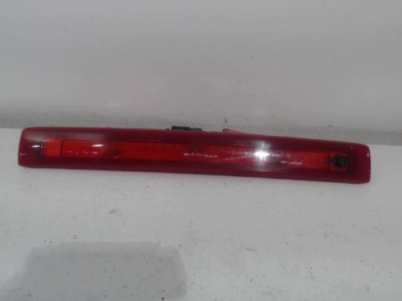 Feu arriere stop central RENAULT CLIO Essence - 1