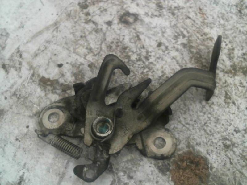 Serrure de capot PEUGEOT 308 Diesel - 1