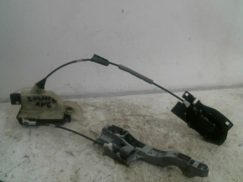 Serrure avant gauche PEUGEOT 208 Diesel - 1