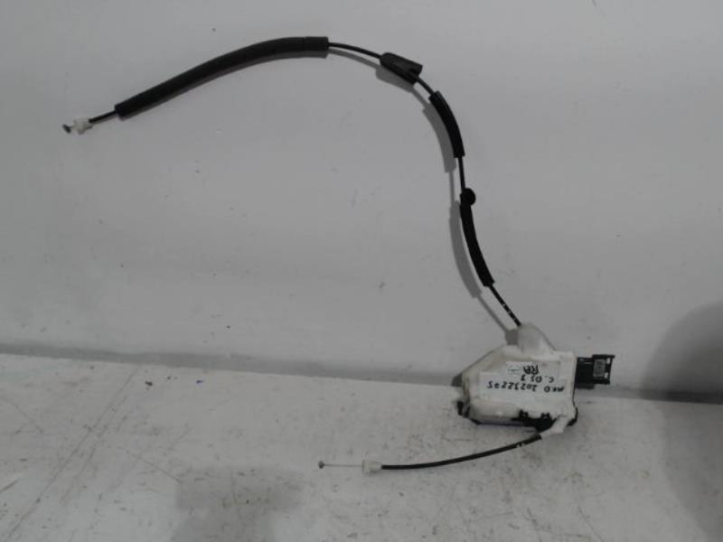 Serrure avant droit CITROEN DS3 Diesel - 1