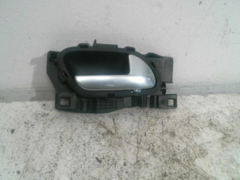 Poignee interieur arriere droit CITROEN C4 Diesel - 1