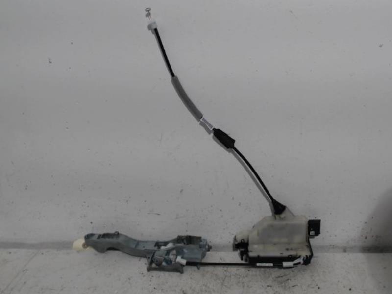 Serrure avant droit PEUGEOT 2008 Diesel - 1