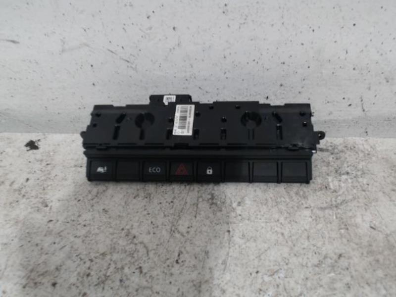 Bouton de warning RENAULT MASTER Diesel - 1