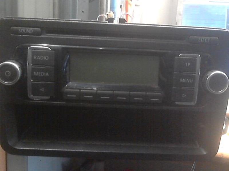Autoradio d'origine VOLKSWAGEN GOLF Diesel - 1