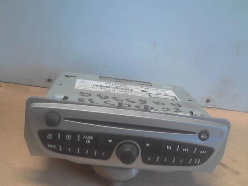Autoradio d'origine RENAULT MEGANE Diesel - 1