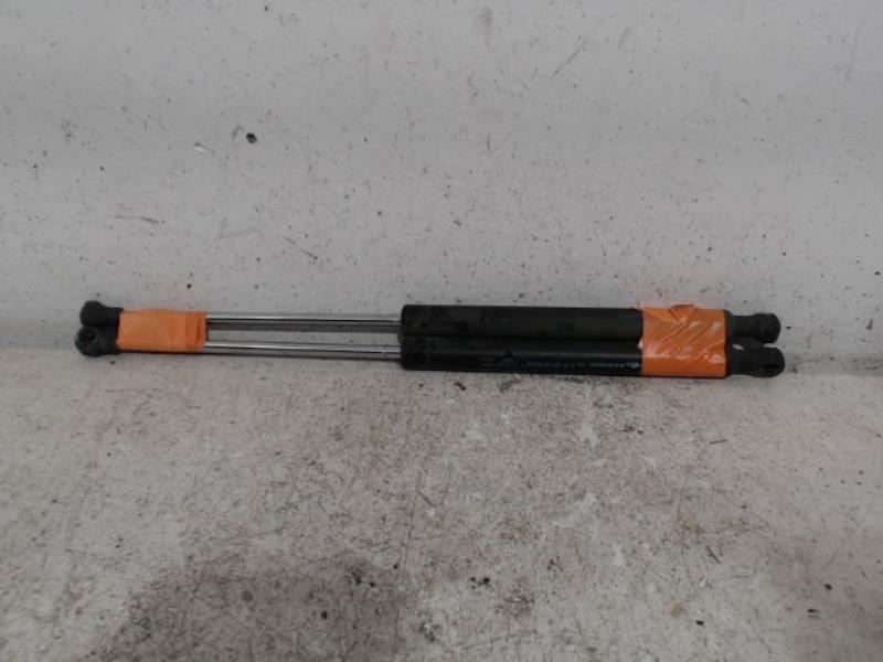 Verin de coffre RENAULT CLIO 2 CAMPUS PHASE 2 Diesel - 1