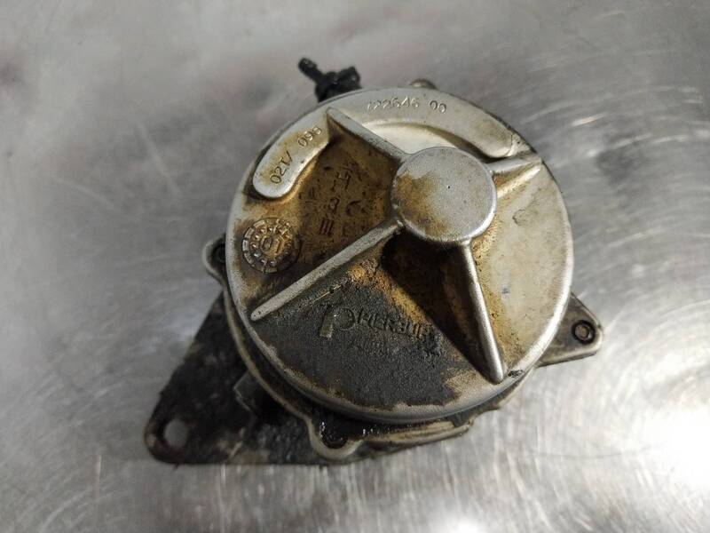 Pompe à vide CITROEN BERLINGO 1.9 DIESEL  - 1
