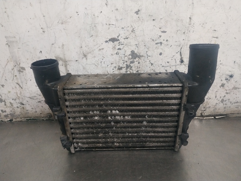Echangeur air (Intercooler) AUDI A4 AVANT  - 1