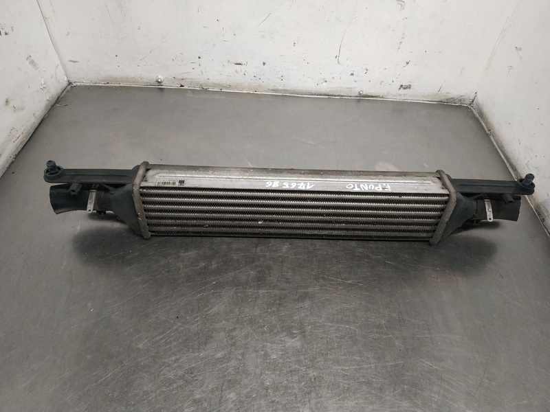Echangeur air (Intercooler) FIAT PUNTO Essence - 1