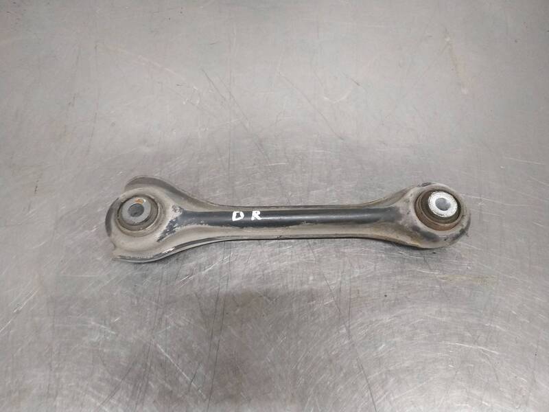 Triangolo inferiore posteriore destro MERCEDES CLASE CLK  - 1
