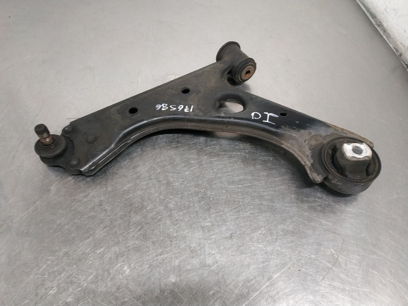 Triangolo superiore anteriore sinistro FIAT PUNTO Gasolina - 1