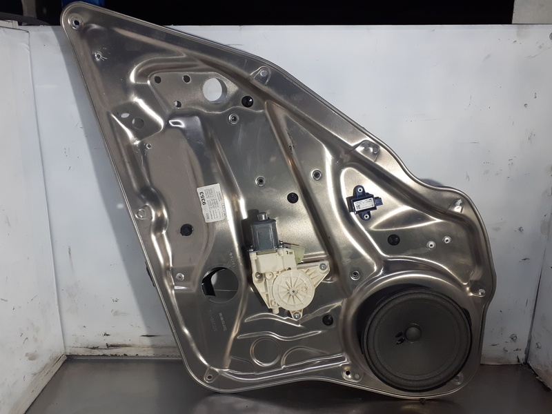 Alzacristalli elettrico posteriore destro MERCEDES CLASE E  - 1