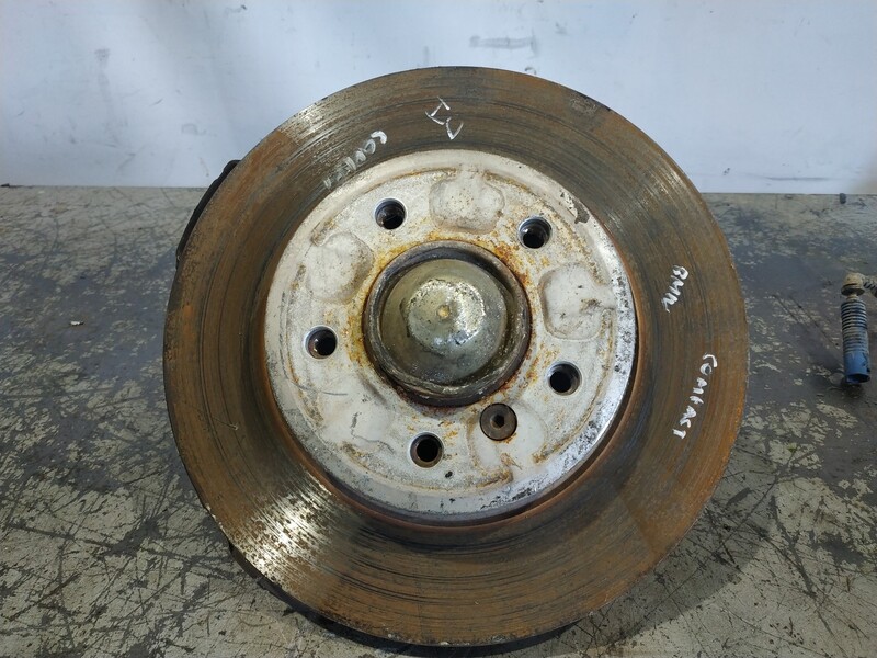 Fusee avant gauche BMW SERIE 3 COMPACT  - 1