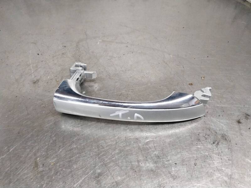 Maniglia portiera anteriore destra MERCEDES CLASE E  - 1