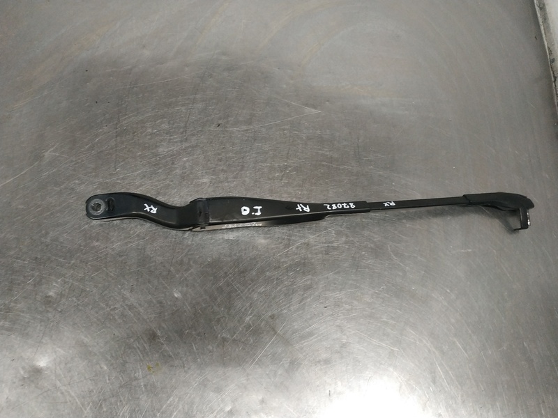 Braccio tergicristallo anteriore sinistro MERCEDES-BENZ CLASE E  - 1