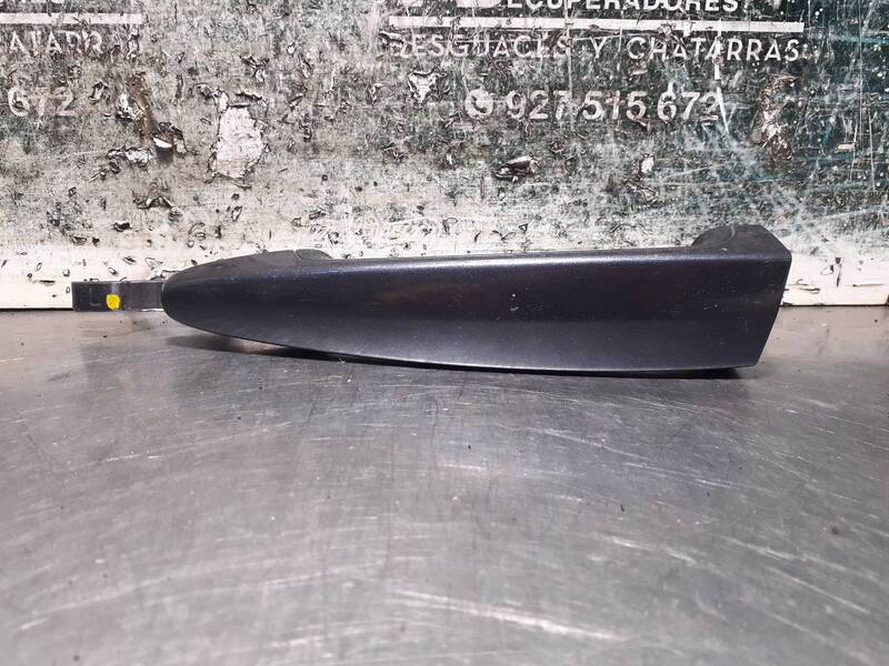Poignee porte avant gauche BMW SERIE 1  - 1