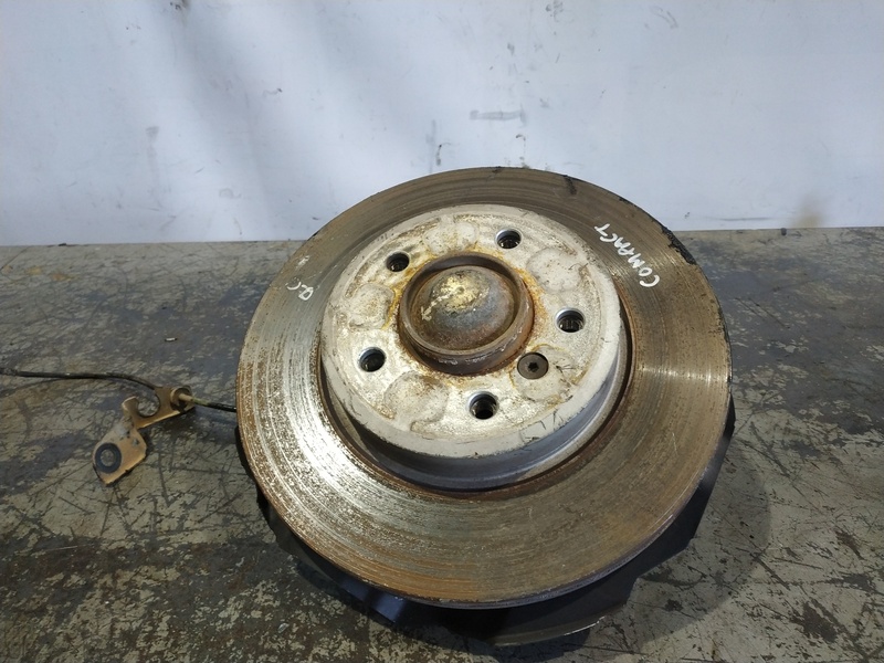 Fusee avant droit BMW SERIE 3 COMPACT  - 1