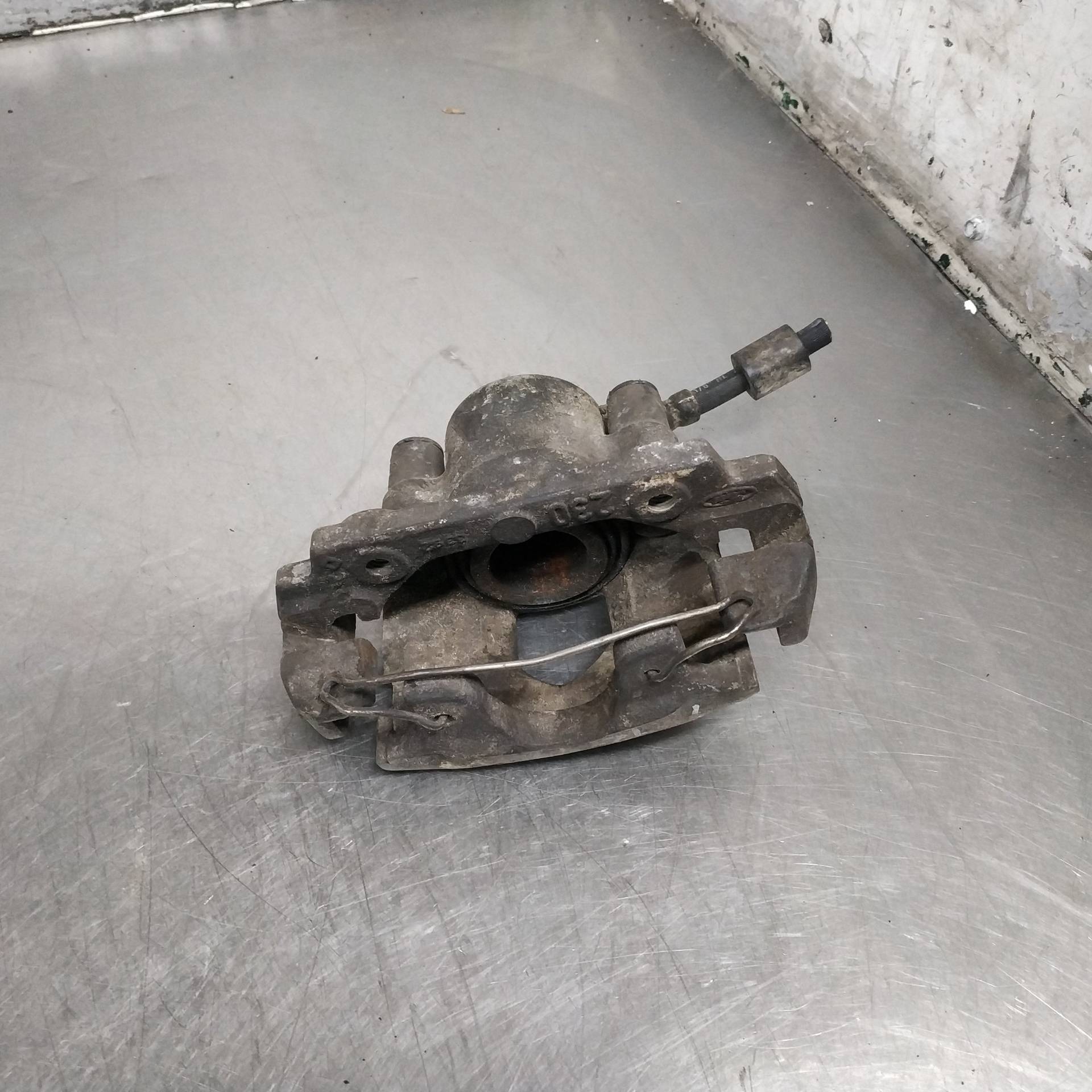 Pinza freni anteriore destra FORD FIESTA Gasolina - 1