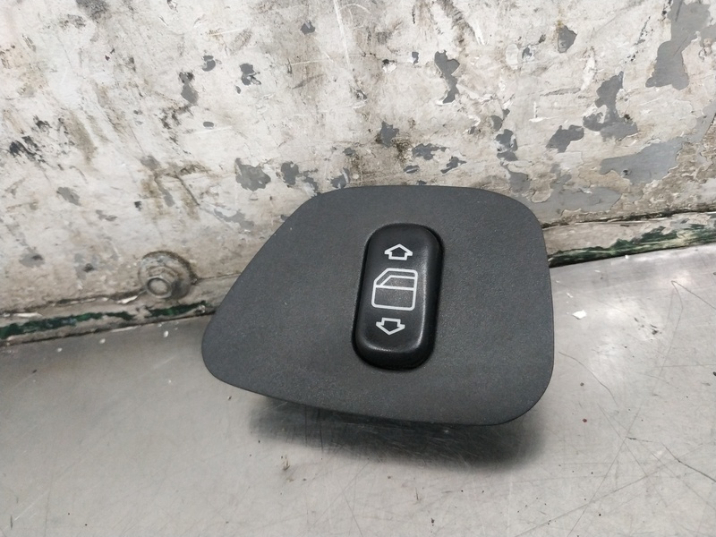 Interruttore lavacristalli posteriore sinistro MERCEDES CLASE E  - 1