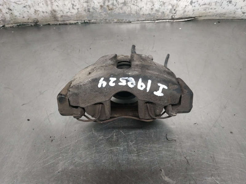 Pinza freni anteriore sinistra AUDI A4 AVANT  - 1