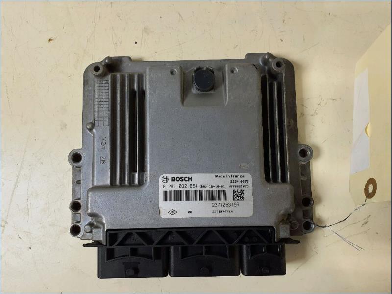 Calculateur RENAULT CLIO 4 Diesel - 1