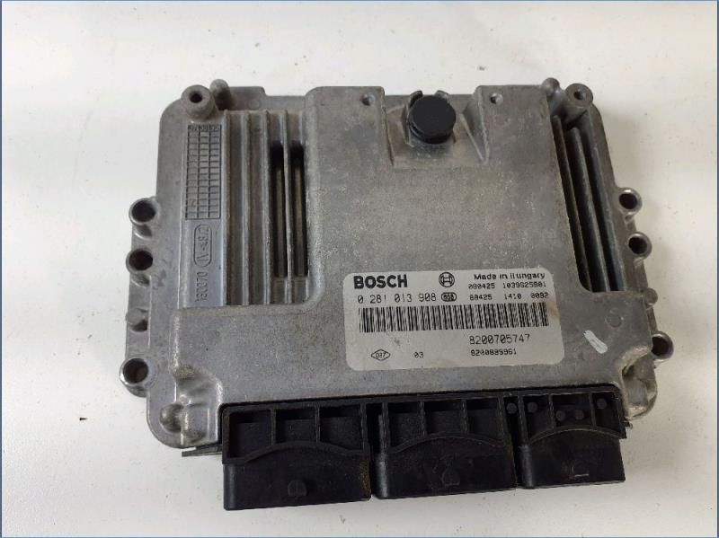 Calculateur RENAULT SCENIC 2 Diesel - 1