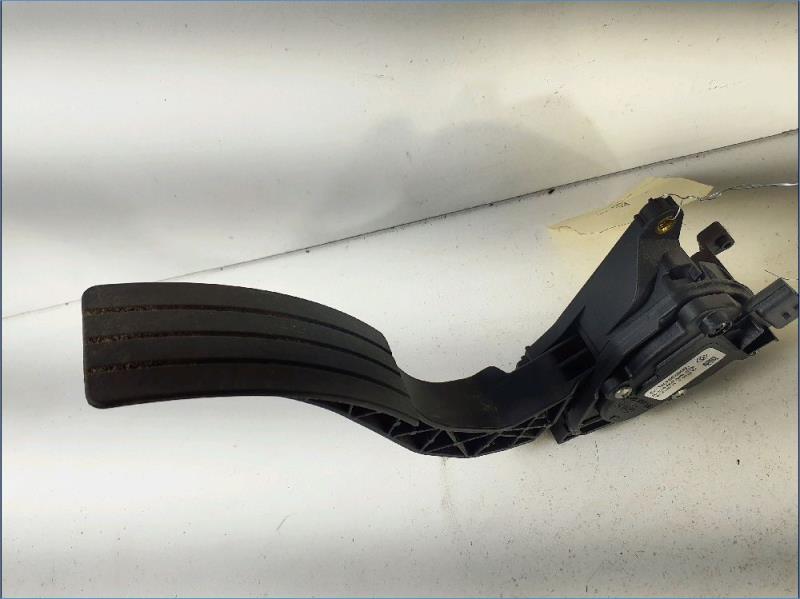 Pedale d'accelerateur RENAULT CLIO 4 Diesel - 1
