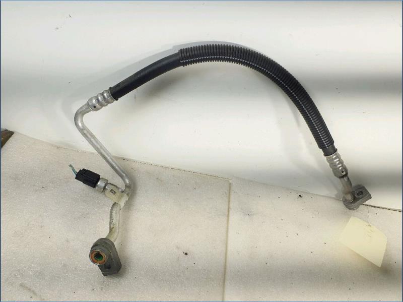 Tuyau de climatisation FORD FOCUS Essence - 1
