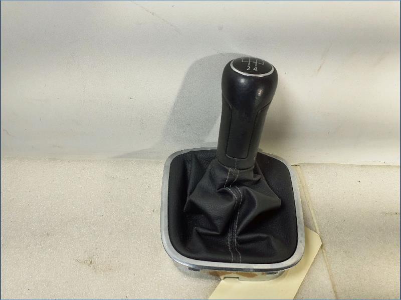 Levier de vitesses VOLKSWAGEN POLO 5 Diesel - 1