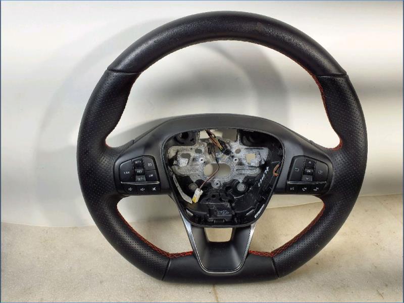 Volant FORD FOCUS Essence - 1