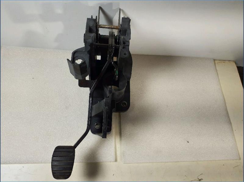 Pedale de frein RENAULT TWINGO 3 Essence - 1
