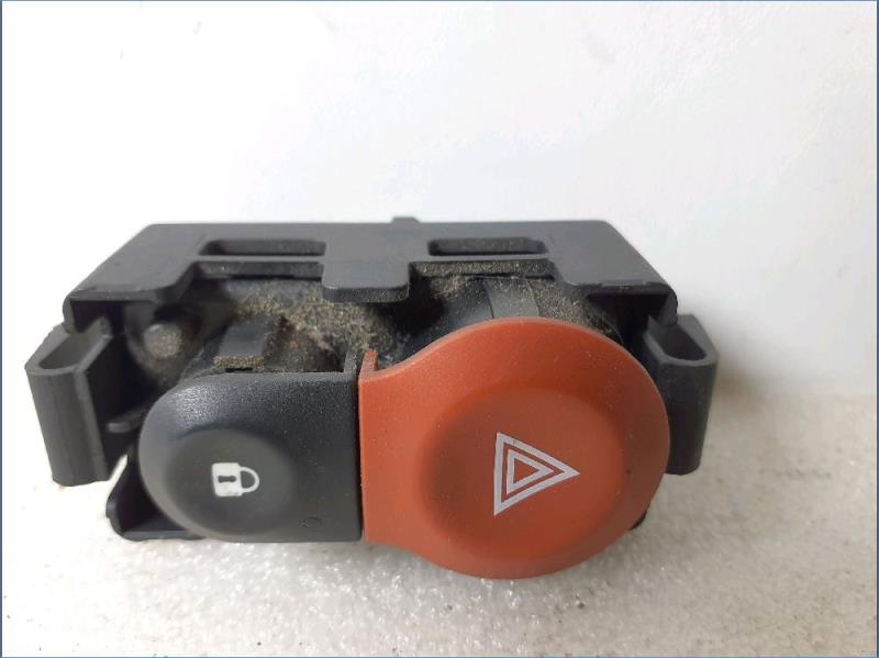 Bouton de warning RENAULT KANGOO 2 Diesel - 1
