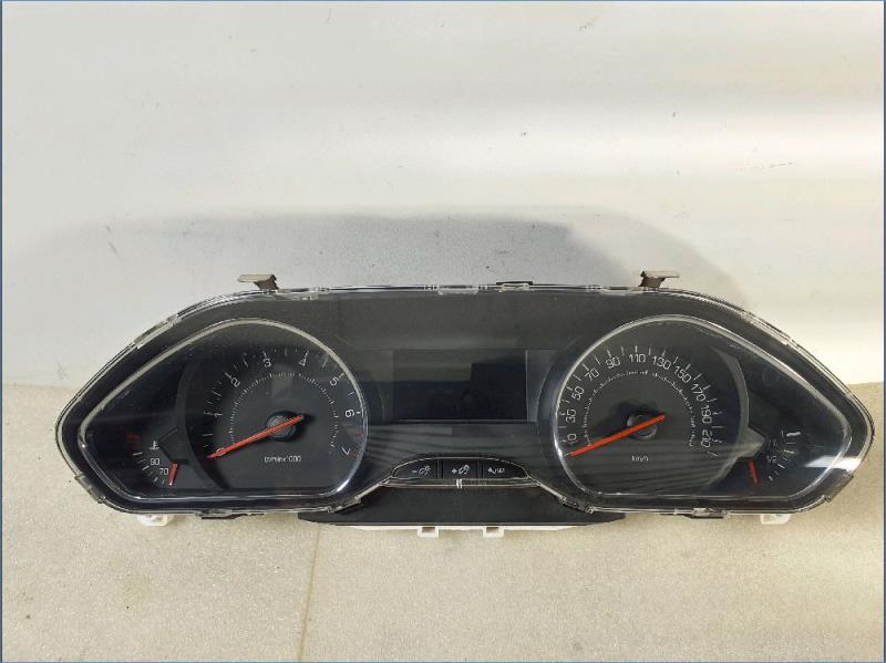 Compteur PEUGEOT 208 - 1 Essence - 1
